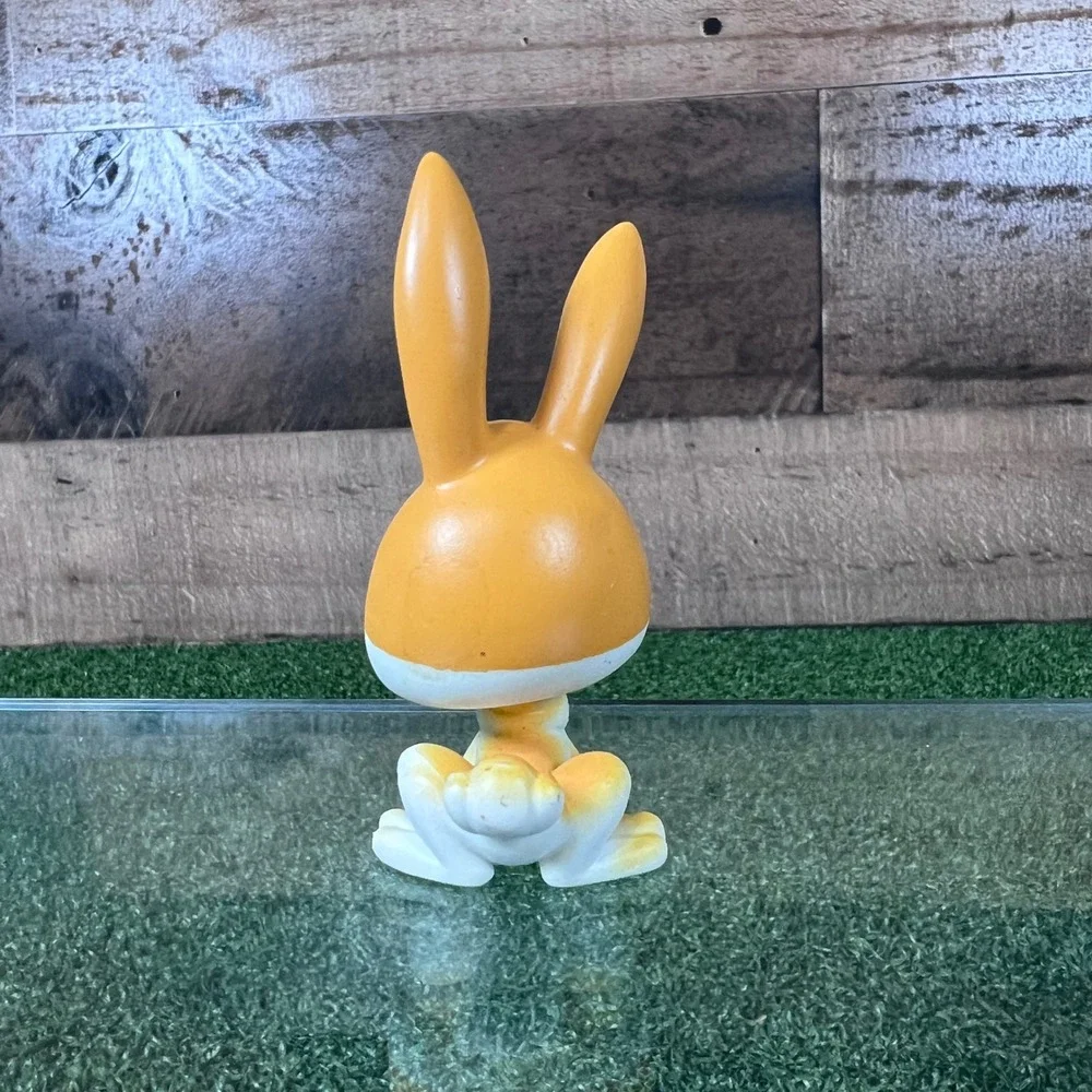 Littlest Pet Shop #7 long‎ eared Bunny Rabbit blue eyes Toy Collectible vintage
